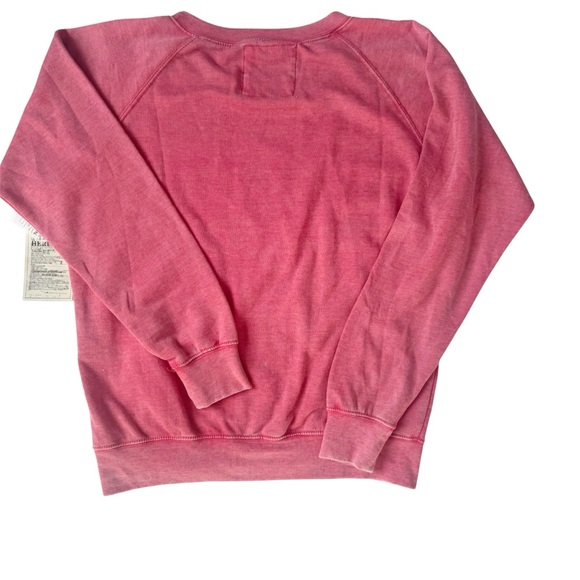 Heritage Pink Crew Neck Sweatshirt with "Outer Banks" Print Size Medium NWT - Picture 2 of 7